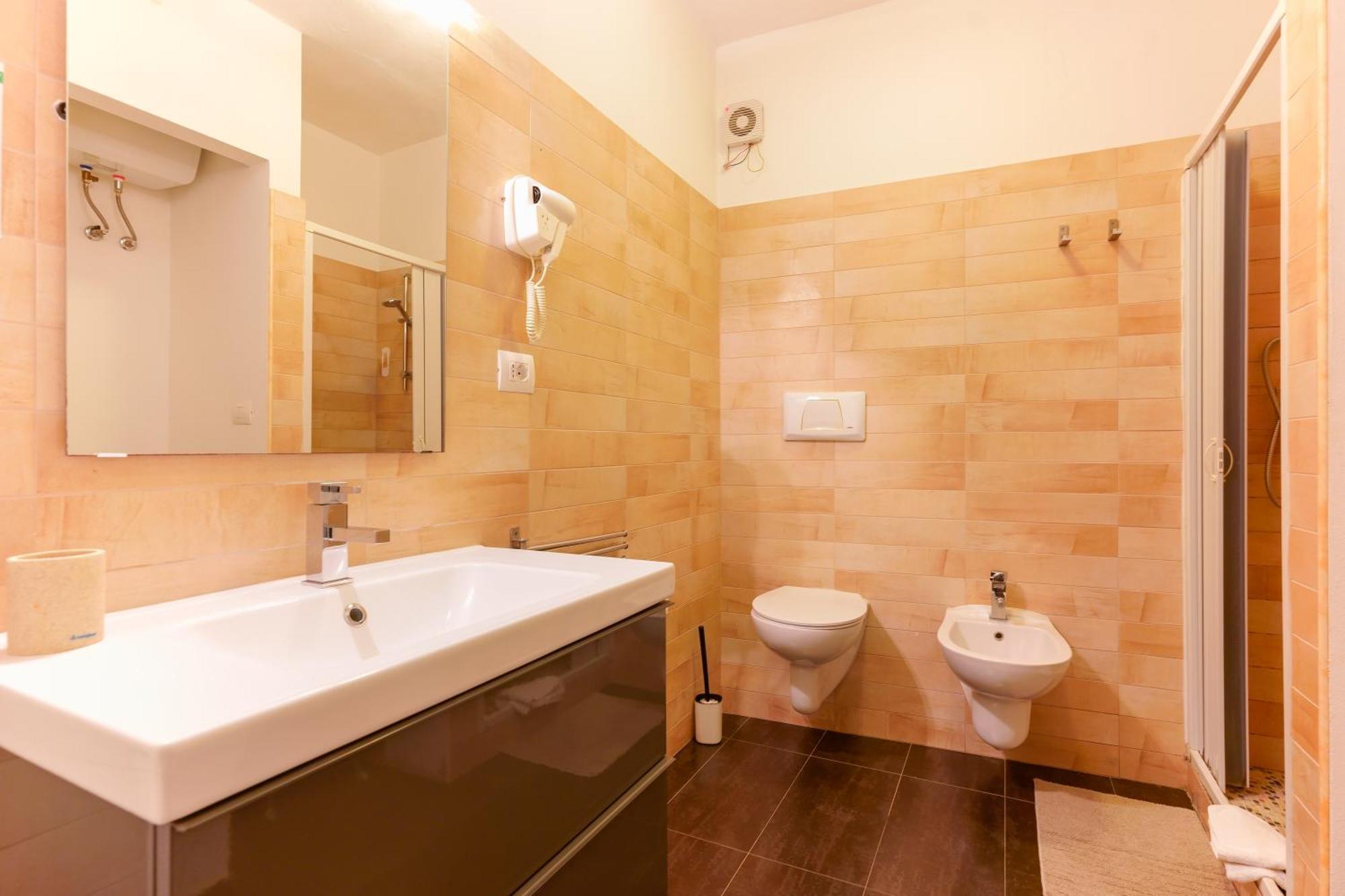 Il Palazz8 Hotel Iglesias Szoba fotó