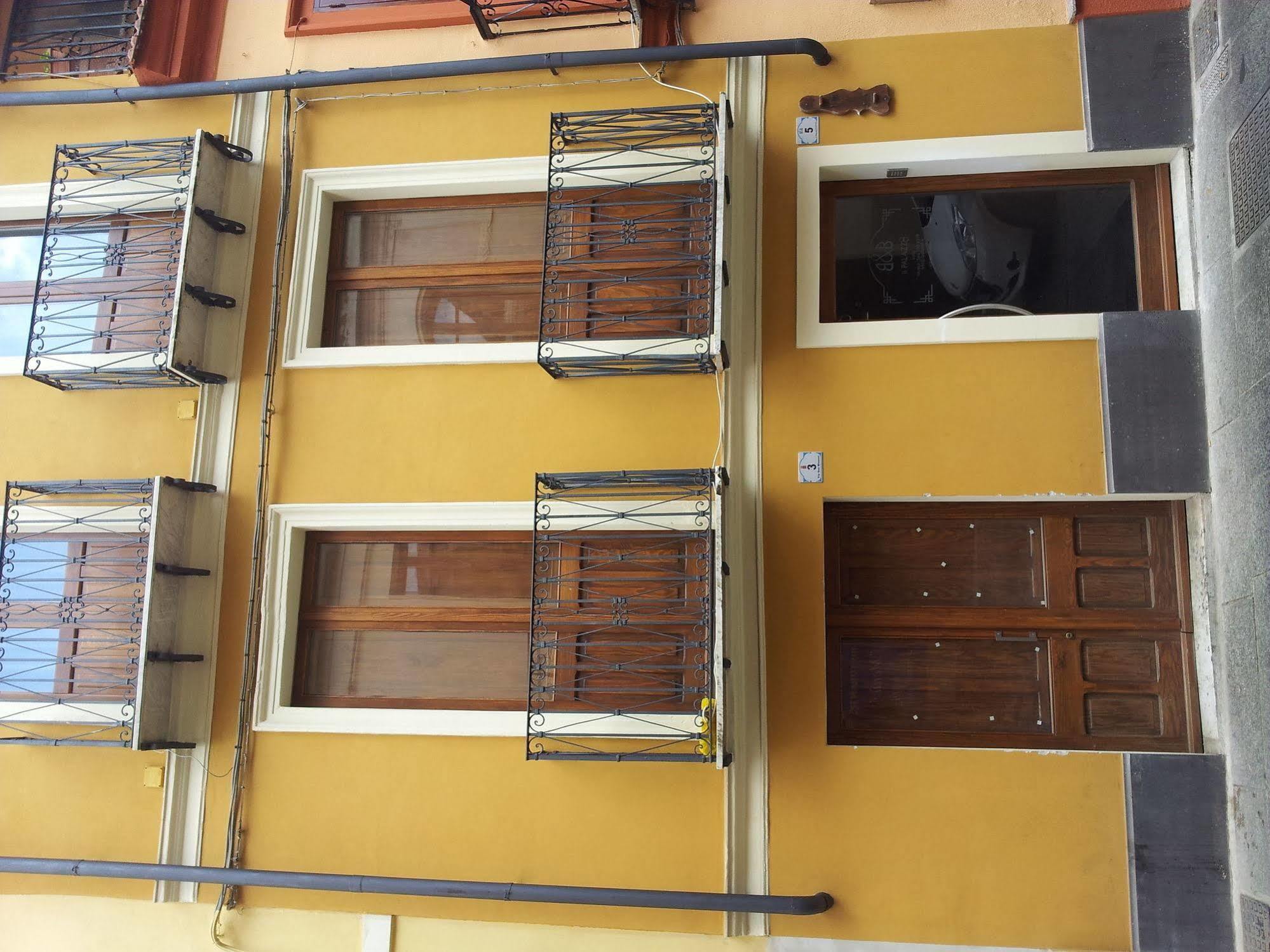 Il Palazz8 Hotel Iglesias Kültér fotó